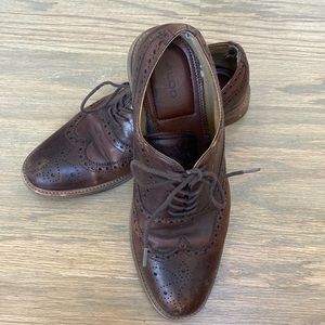 Aldo Oxford Lace Ups Size 9